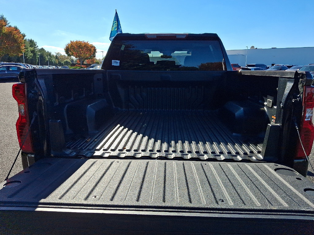 Certified 2022 Chevrolet Silverado 1500 Custom AWD/4WD image 29