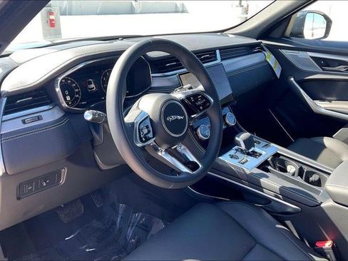 New 2026 Jaguar F-PACE R-Dynamic S image 7