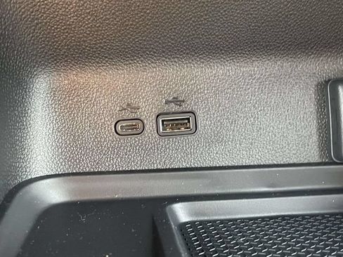 New 2026 Chevrolet Traverse LT FWD image 15