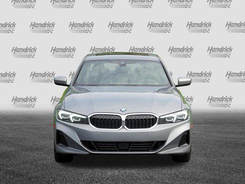 Used 2025 BMW 330i xDrive Sedan AWD/4WD image 3