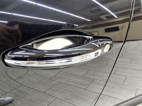 Used 2014 Bentley Flying Spur W12 AWD/4WD image 12