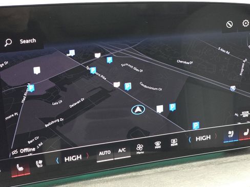 Certified 2025 Audi Q5 Prestige image 12