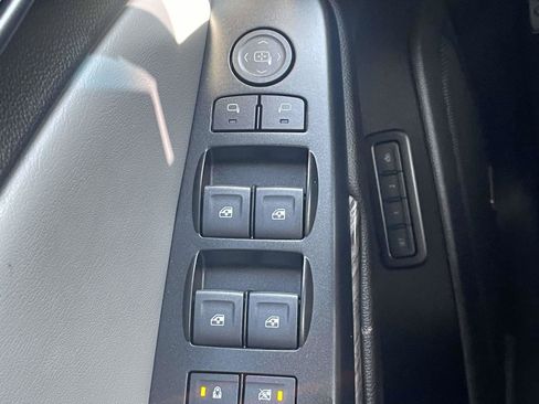 Used 2019 Chevrolet Tahoe LT RWD image 27