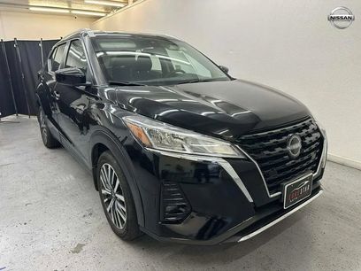 Used 2023 Nissan Kicks SV