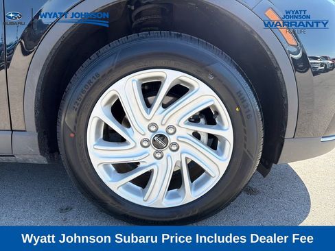 Used 2023 Lincoln Corsair AWD image 12