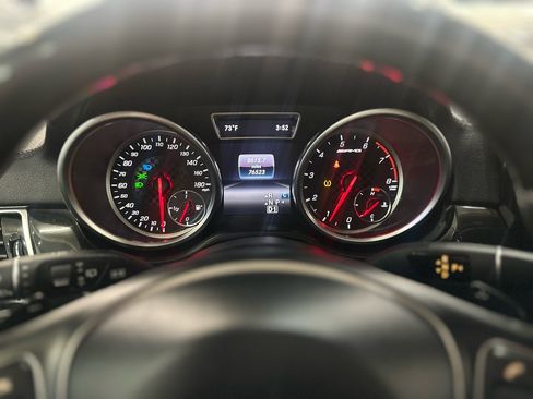 Used 2018 Mercedes-Benz GLE 43 AMG 4MATIC w/ Night Package image 19