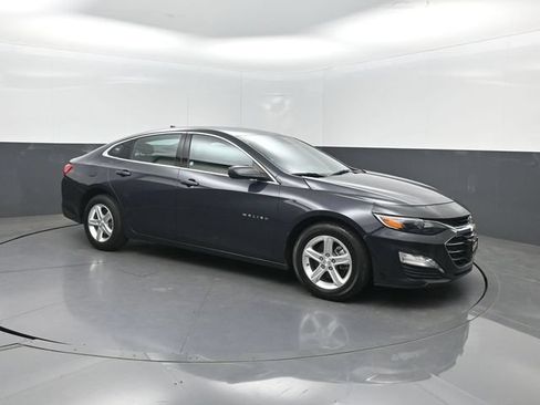 Used 2023 Chevrolet Malibu LT FWD image 31