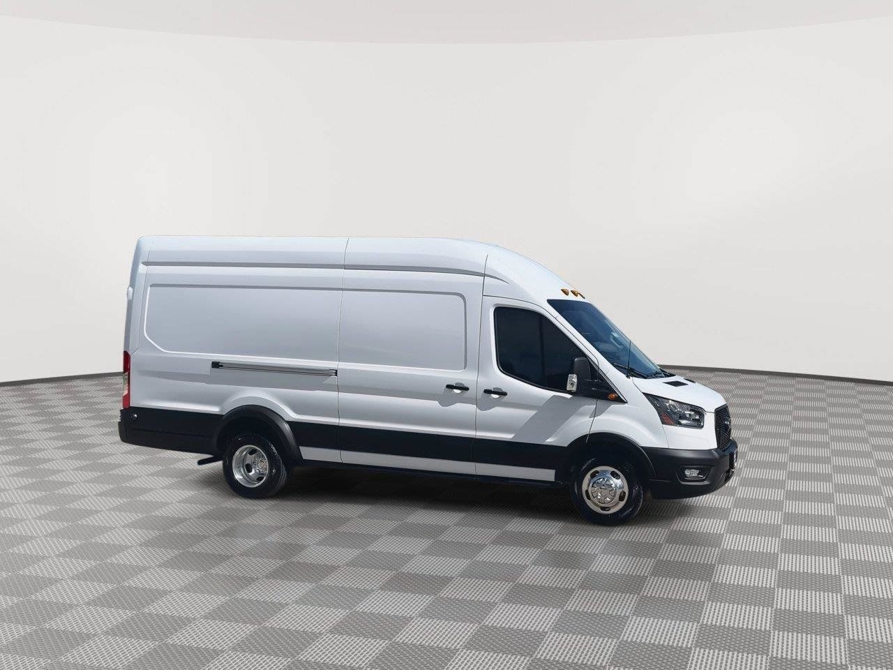 Used 2025 Ford Transit 350 148 High Roof Extended DRW AWD/4WD image 36