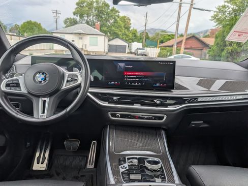 Used 2024 BMW X7 M60i w/ Executive Package AWD/4WD image 8
