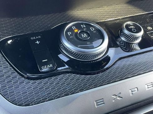 New 2025 Ford Expedition Platinum w/ Stealth Performance Package image 6