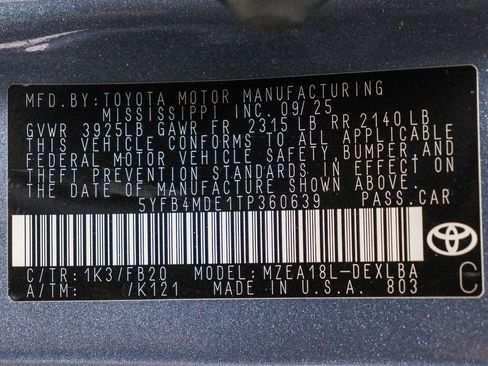 Certified 2026 Toyota Corolla LE FWD image 31