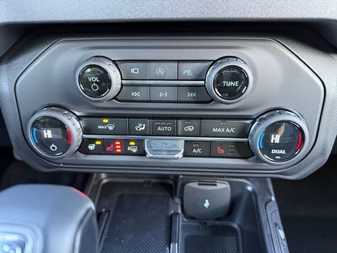 New 2025 Ford Bronco Outer Banks image 25