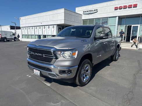 Used 2021 RAM 1500 Big Horn image 3
