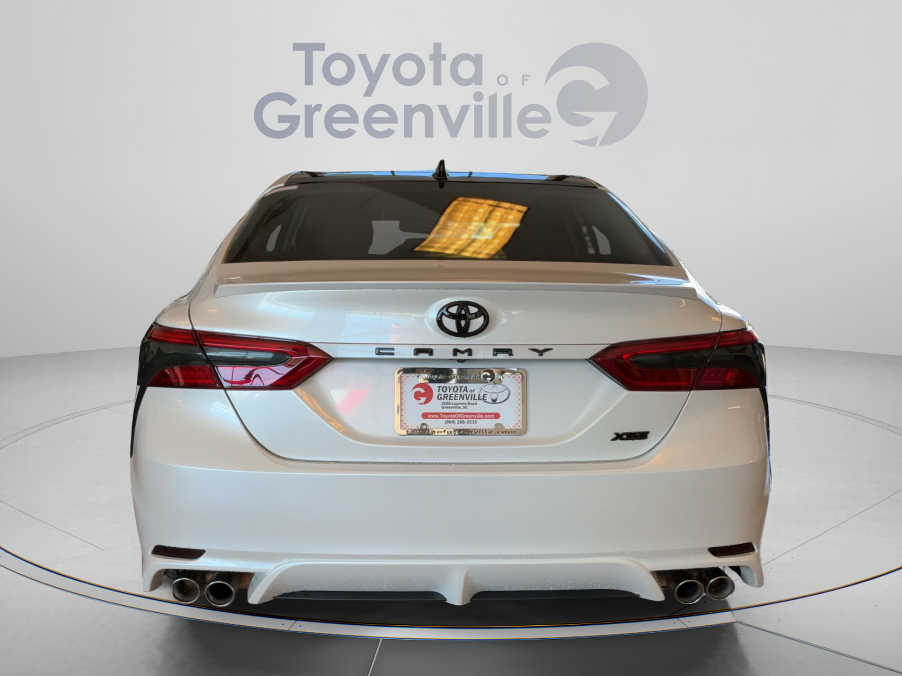 Used 2020 Toyota Camry XSE FWD image 5