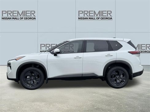 New 2026 Nissan Rogue SV FWD image 21