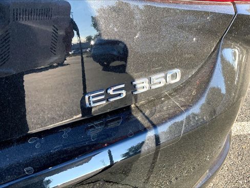 Used 2024 Lexus ES 350 Ultra Luxury w/ Accessory Package (Z2) FWD image 10