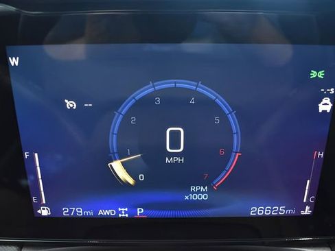 Used 2025 Chevrolet TrailBlazer LT w/ Driver Confidence Package AWD/4WD image 25