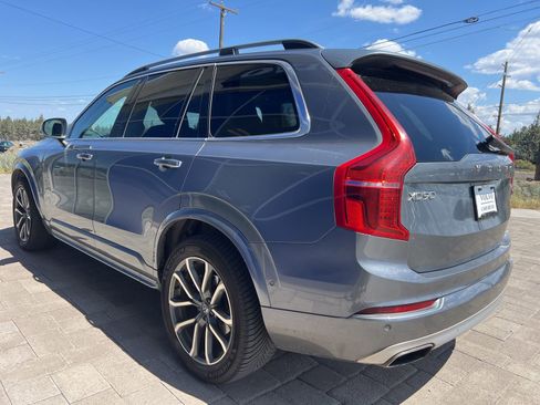 Used 2019 Volvo XC90 T6 Momentum w/ Advanced Package AWD/4WD image 4