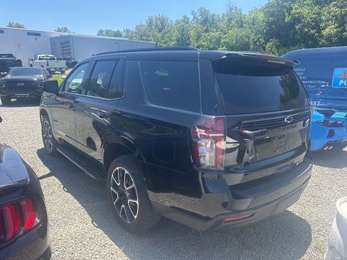 Used 2024 Chevrolet Tahoe RST w/ Luxury Package AWD/4WD image 4