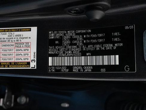 Used 2023 Toyota 4Runner SR5 Premium w/ Moonroof Package image 35