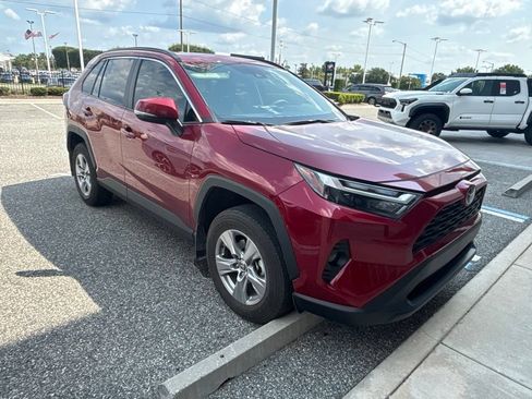 Used 2025 Toyota RAV4 XLE w/ Convenience Package FWD image 5