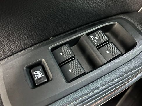Used 2021 Ford Ranger Lariat w/ FX4 Off-Road Package AWD/4WD image 5