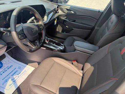 New 2026 Chevrolet Trax RS w/ Driver Confidence Package FWD image 17