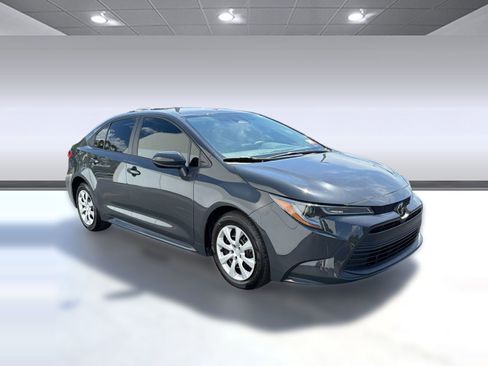 Certified 2023 Toyota Corolla LE FWD image 7