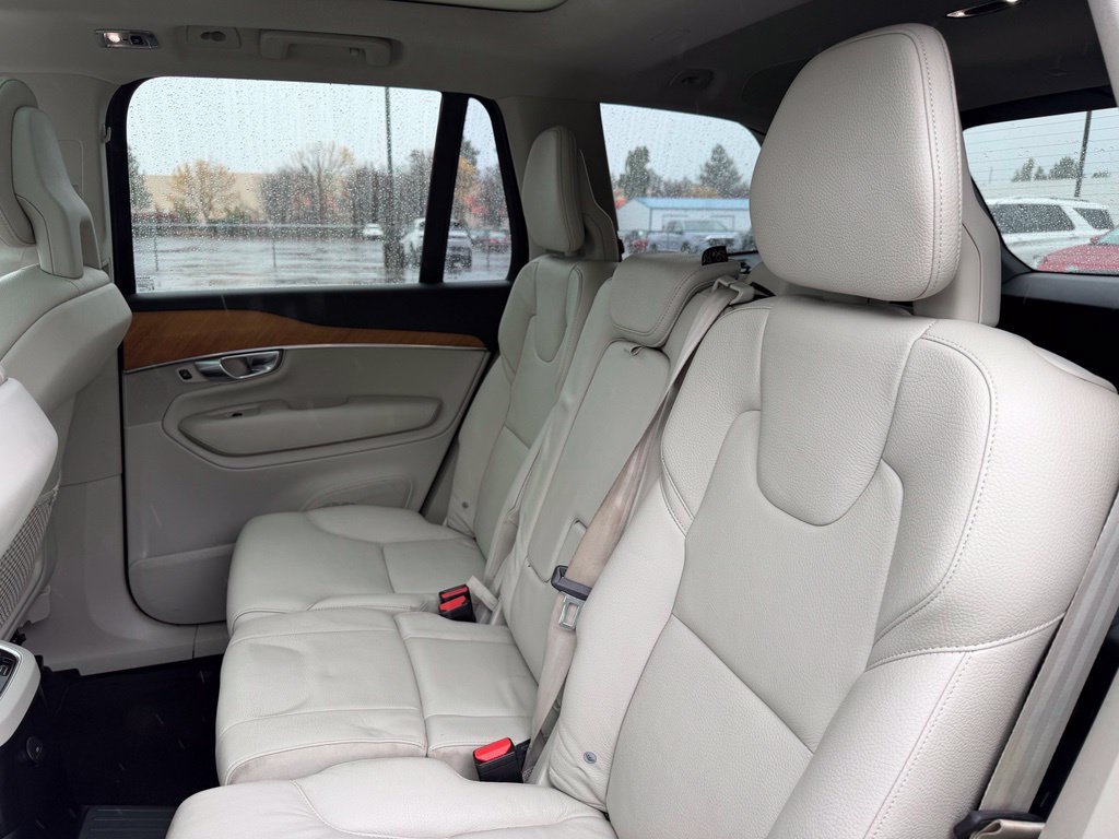 Used 2021 Volvo XC90 T8 Inscription Expression w/ Protection Package Premier AWD/4WD image 31