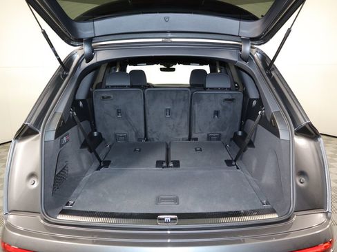 Used 2026 Audi Q7 3.0T Premium Plus w/ Premium Plus Package image 32