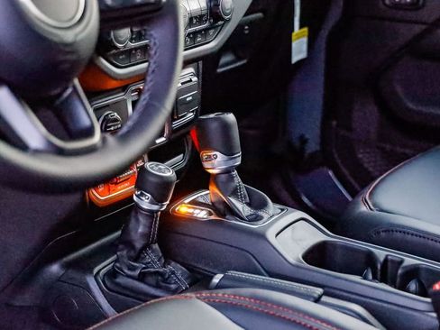 New 2026 Jeep Wrangler Unlimited Rubicon image 24