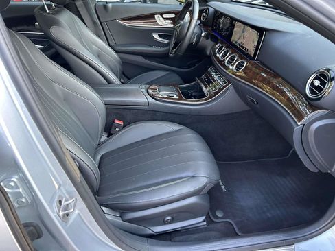 Certified 2023 Mercedes-Benz E 350 4MATIC Sedan w/ Premium Package image 48