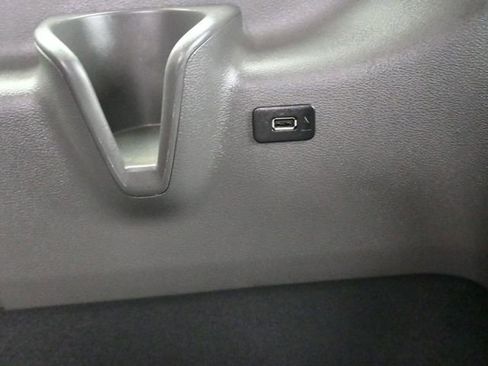 Used 2022 Ford Transit 350 XLT image 21