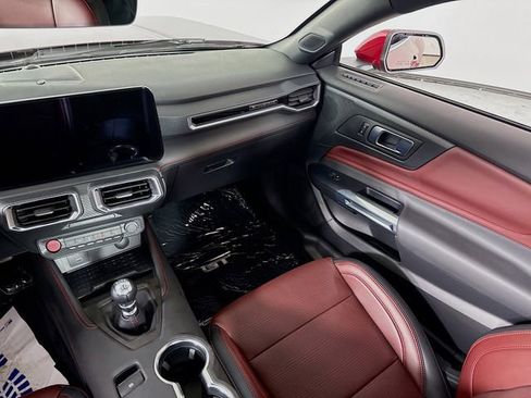 Used 2024 Ford Mustang GT Premium image 24