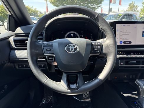Used 2025 Toyota Camry SE w/ Multimedia Upgrade Package FWD image 16