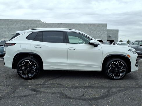 New 2026 Volkswagen Tiguan SEL R-Line AWD/4WD image 5