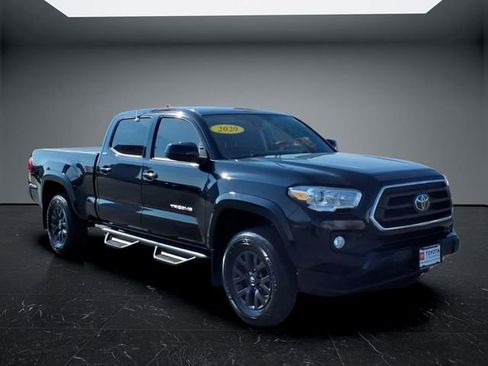 Used 2020 Toyota Tacoma SR5 AWD/4WD image 1
