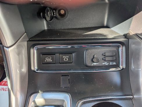 Used 2019 Subaru Ascent Limited AWD/4WD image 22