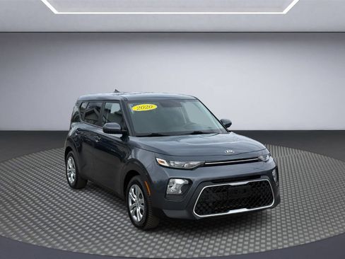 Used 2020 Kia Soul LX FWD image 1