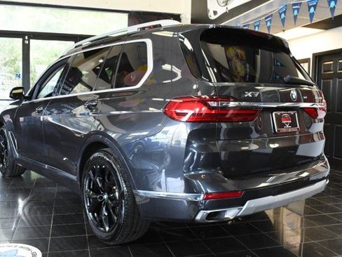 Used 2021 BMW X7 xDrive40i w/ Executive Package AWD/4WD image 9