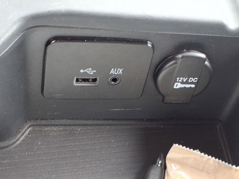 Used 2014 RAM 1500 Express w/ Black Ram 1500 Express Group RWD image 11