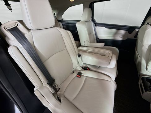 Certified 2026 Honda Odyssey EX-L image 35