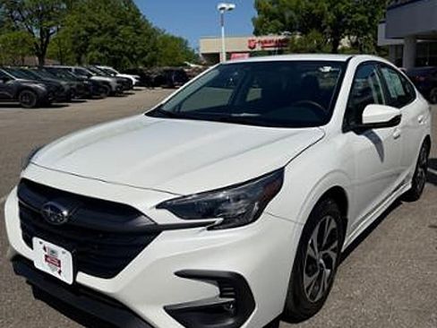 Certified 2025 Subaru Legacy Premium AWD/4WD image 3