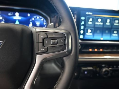 Used 2024 Chevrolet Silverado 1500 LT AWD/4WD image 23