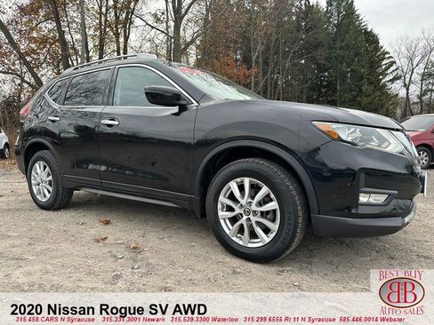 Used 2020 Nissan Rogue SV image 1