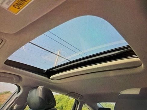 Used 2023 Acura TLX w/ Technology Package FWD image 10