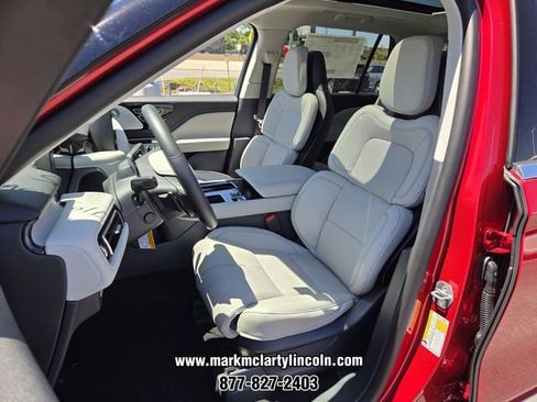 New 2026 Lincoln Aviator Reserve AWD/4WD image 5