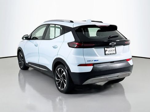 Used 2023 Chevrolet Bolt EUV Premier w/ Sun & Sound Package FWD image 7