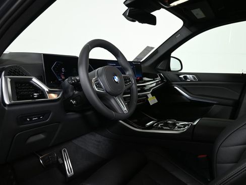 New 2026 BMW X5 xDrive40i w/ M Sport Package image 15