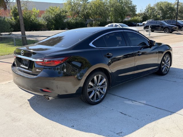 Used 2021 MAZDA MAZDA6 Touring FWD image 2